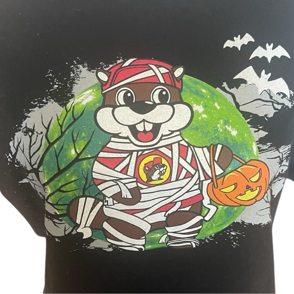 🎃 Buc-ee’s Halloween Mummy Beaver Graphic Tee | Black Unisex T-Shirt Size Large - Picture 2 of 7